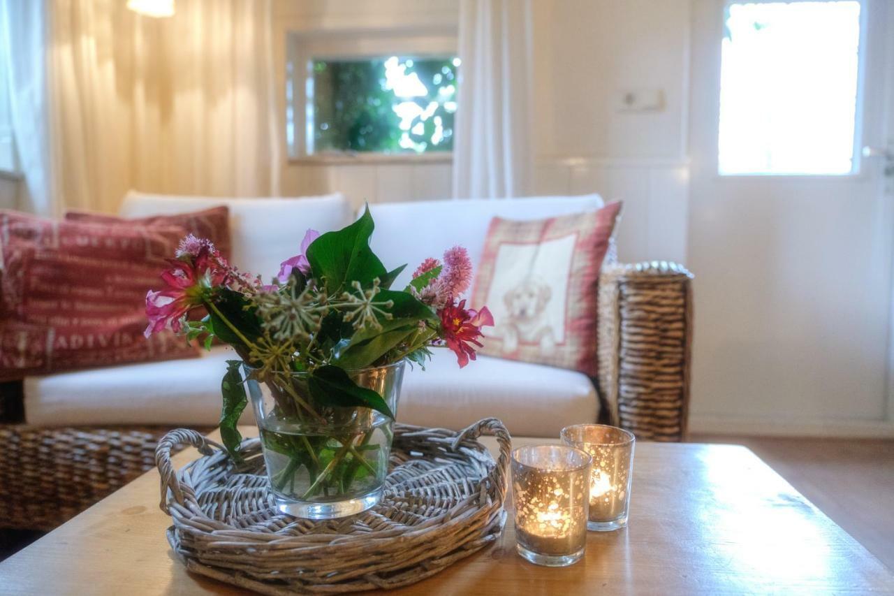 Oes-Tilber Bed & Breakfast Zweeloo Екстериор снимка